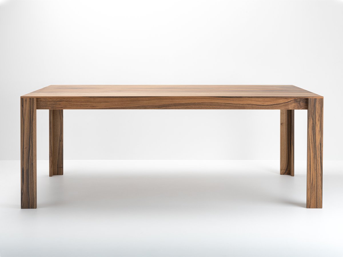 Table en Noyer pour salon ou salle à manger - Elmar