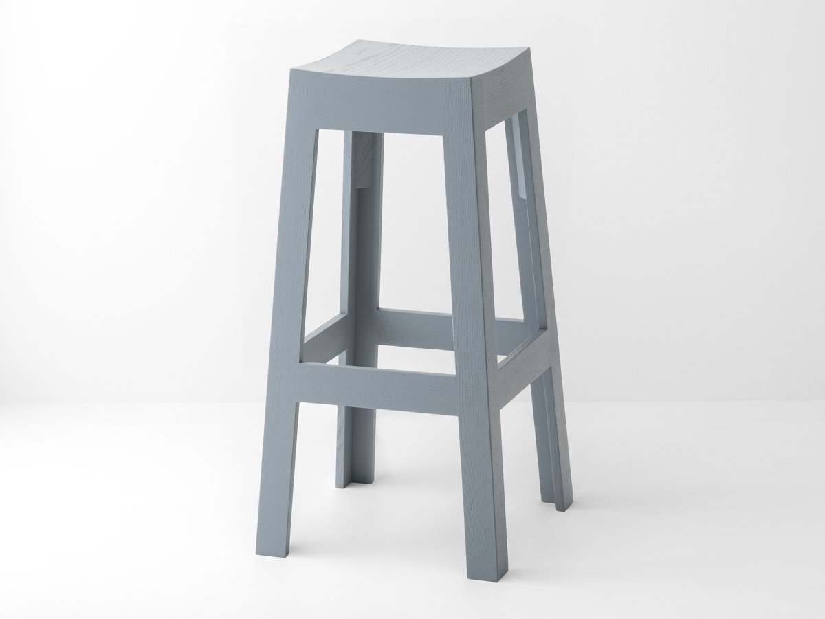 Tabouret de bar en bois laqué RAL7046  - Wak
