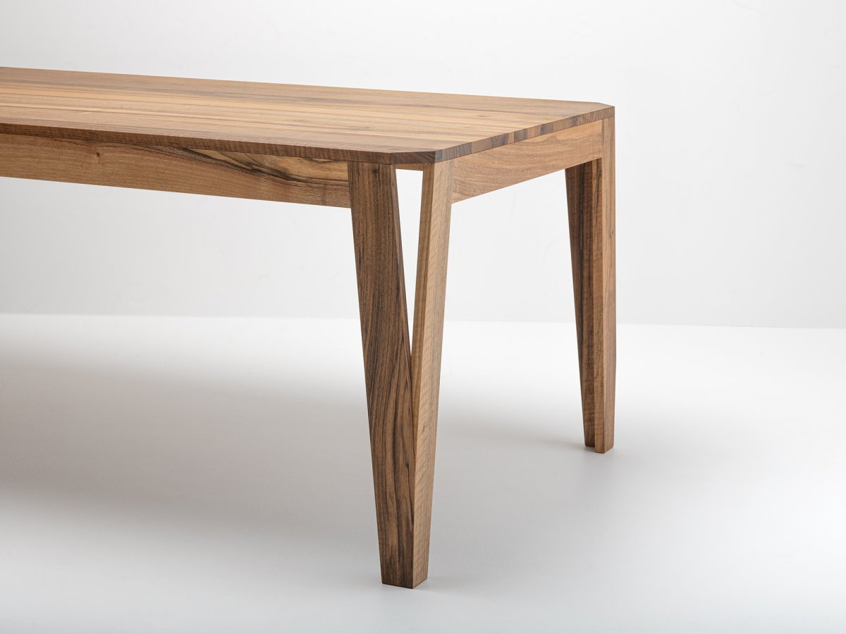Table cuisine ou de salle à manger personnalisable en noyer sur mesure - MéliMélo