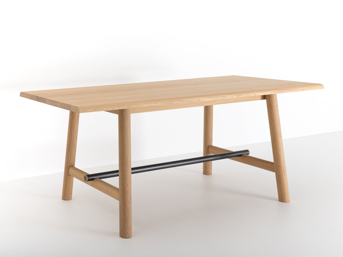 Table de ferme contemporaine en bois et métal - Ostal