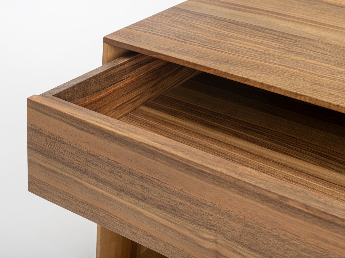 Table basse avec rangement en noyer - Anouk