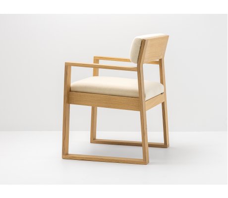 Fauteuil Aix en chêne et tissus Arpin ® - 100% made in France